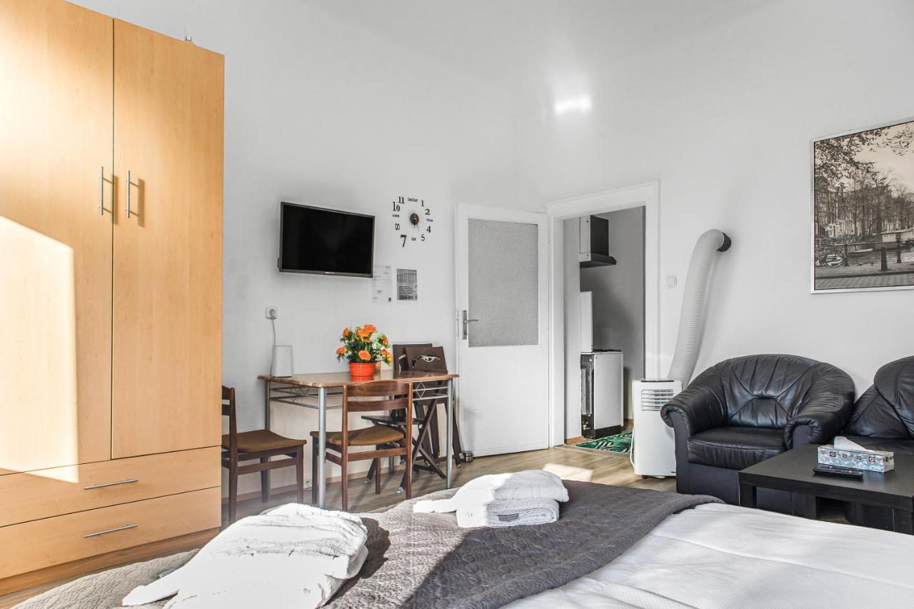 Apartamento Cozy 1Br Apt. Near Millenium Tower & Danube River Viena Exterior foto